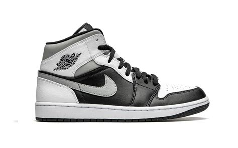 nike jordan 1 grijs zwart|jordan 1 voet.